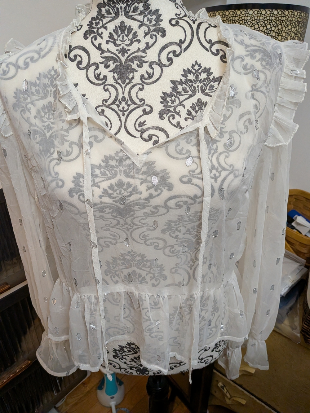 B.O.G Collection NWT Blouse - Picture 2 of 10